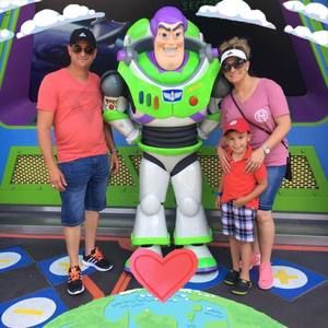 Meet your Posher, Yinet